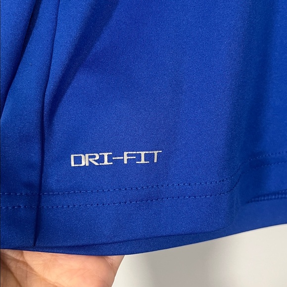 Nike Kids Royal Blue and White Long‎ Sleeve Dri-Fit T-Shirt Boys Size 7 - Picture 3 of 5